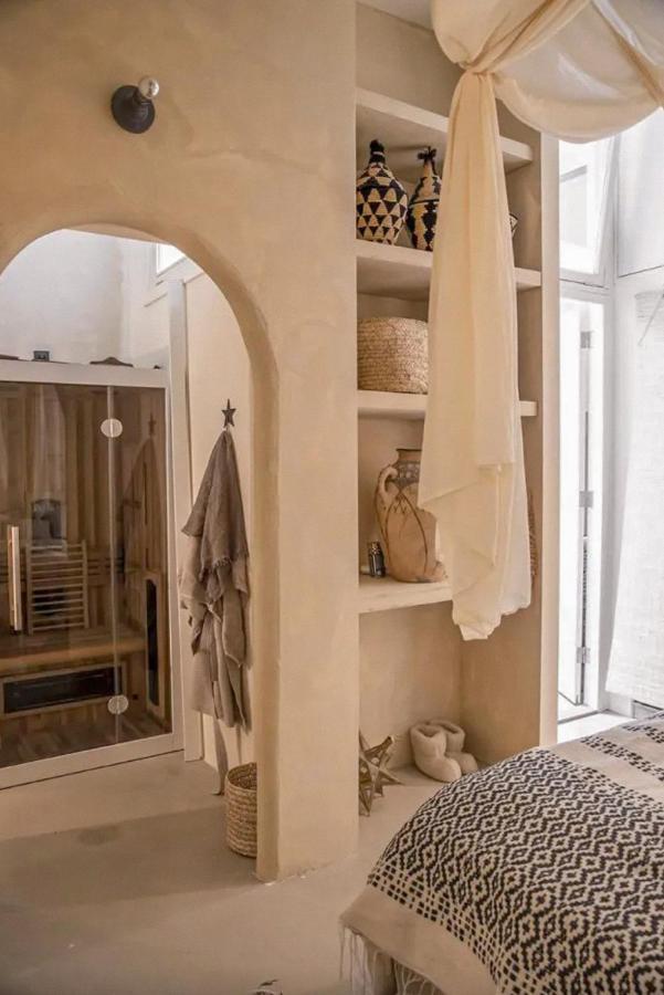Haert Boutique Wellness Suites City Centre 하를렘 외부 사진