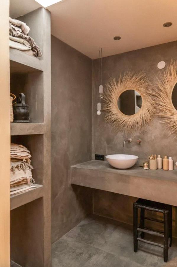 Haert Boutique Wellness Suites City Centre 하를렘 외부 사진