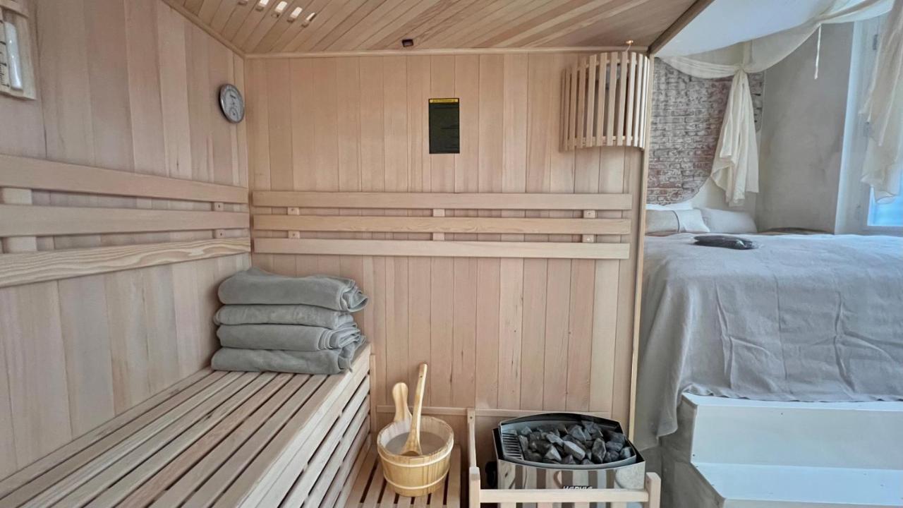 Haert Boutique Wellness Suites City Centre 하를렘 외부 사진